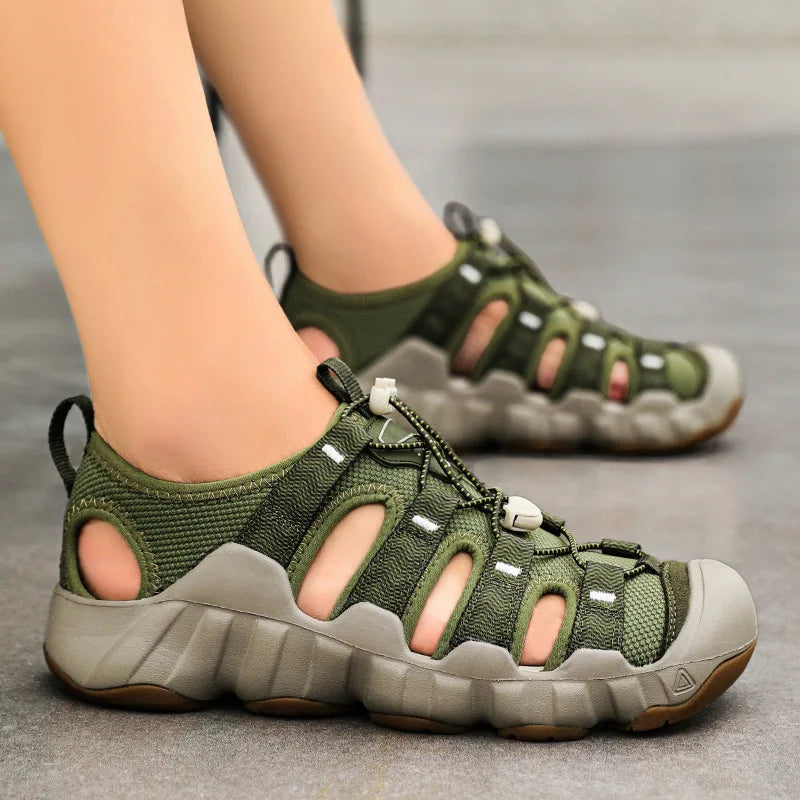 Brand Summer Men's Sandals Fashion Design Beach Men Sandals Outdoor Couple Wading Sandals Non-slip Flat Men Sneakers Size 35-46