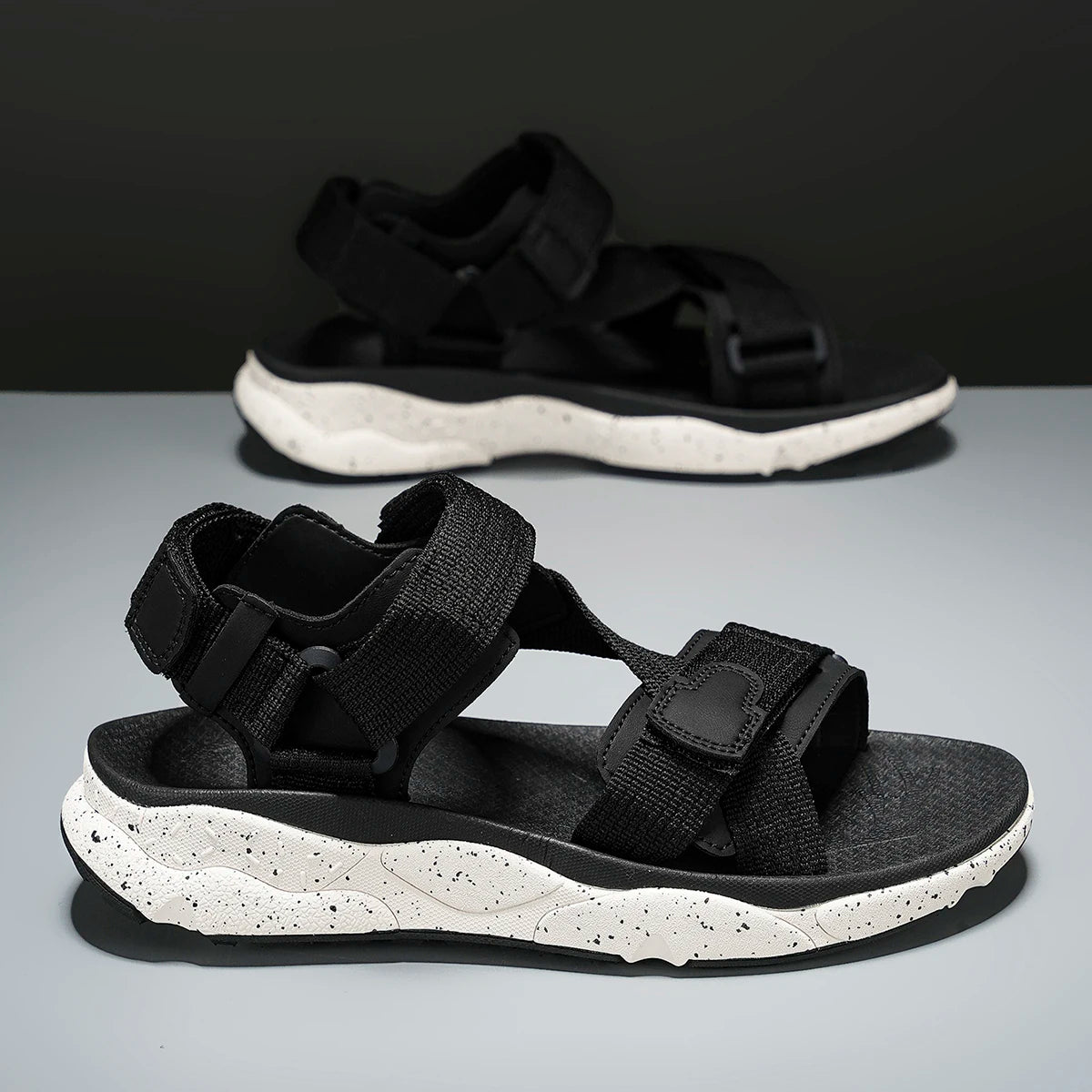 Men's Casual Sports Sandals Outdoor Hiking Sandals Comfortable Non-Slip Beach&Trekking Sandals Plus Size Adjustable