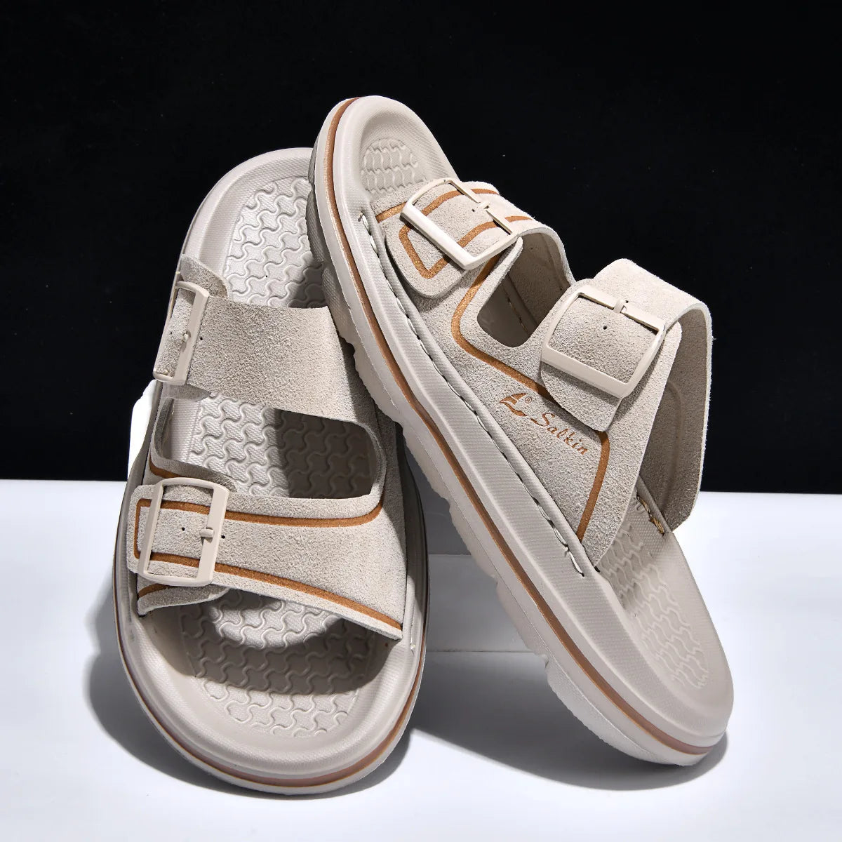 Men's Slippers 2026 Summer Outdoor Beach Sandals Non Slip Flip Flops New Flat Slippers High Quality Men's Shoes Home Slippers
