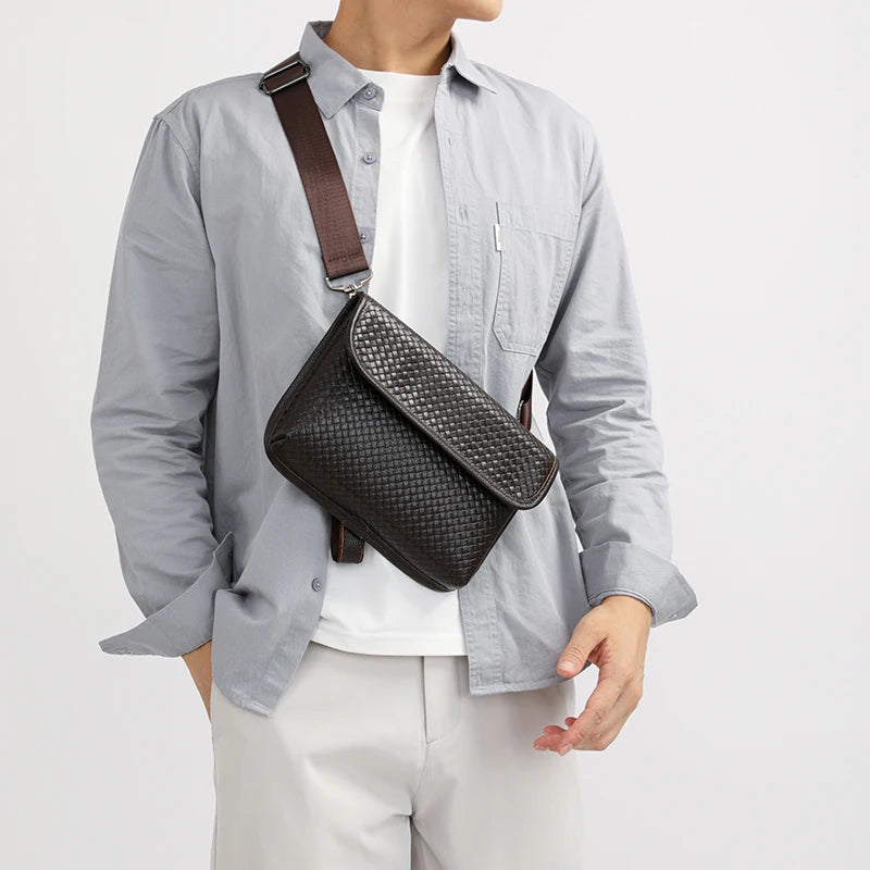 Luxury Designer Men's Shoulder Bag Genuine Leather Crossbody Bag Sling Bag for Daily Commute Travel Work Business Messenger Bag