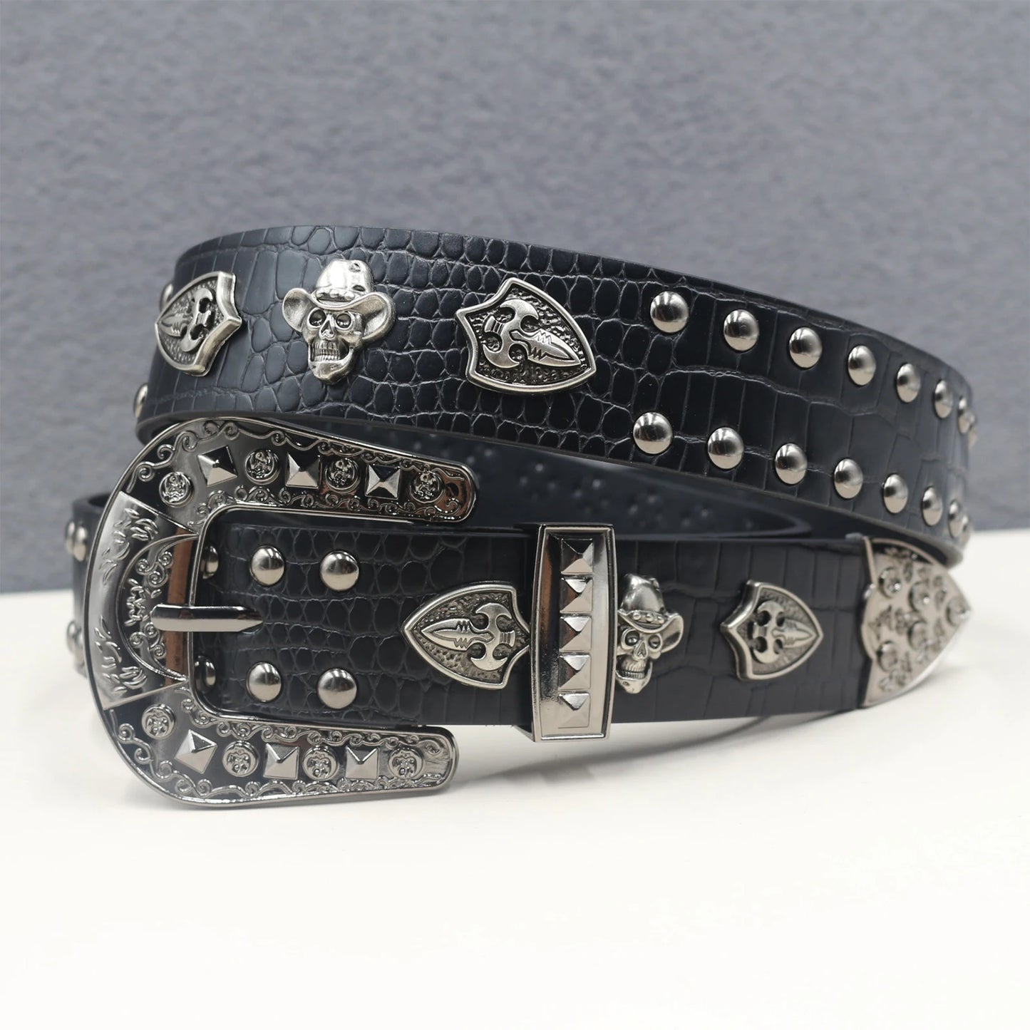 Y2K Punk spider Black Rivet Belt Goth Pu Leather Belts For Women Jeans Pants Boys And Girls Students Belt
