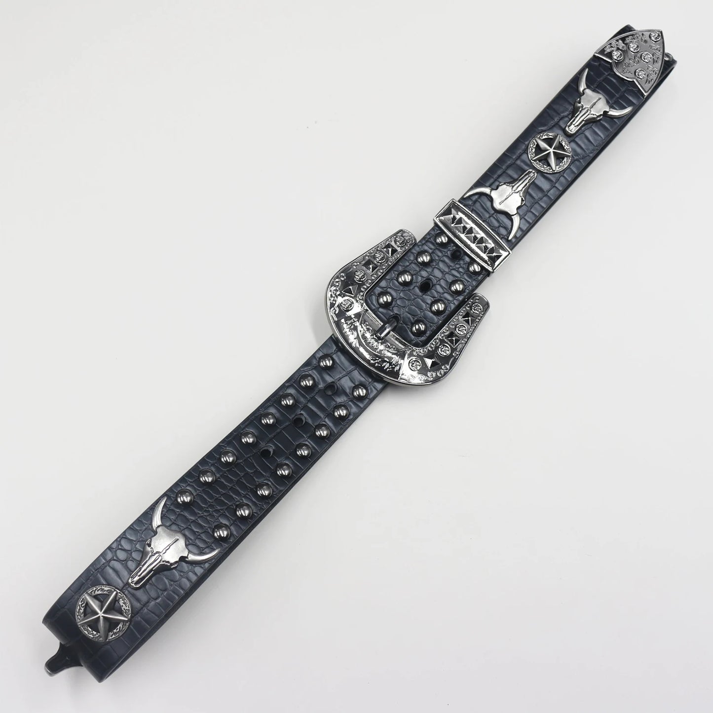 2025 New Bull head  Rivet Belt Metal Pyramid Belt Men and Women Punk Hardware Jeans Belt Y2K Designer  Women's