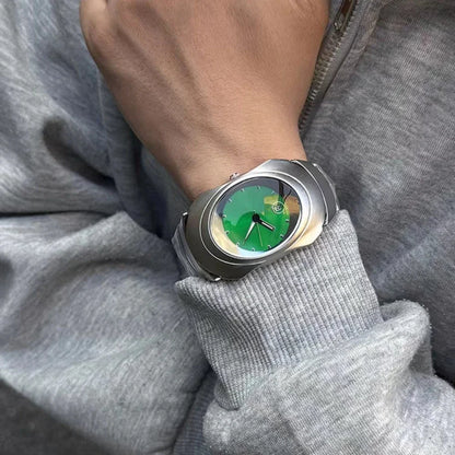 Fashion Quartz Watch Mens Y2k Red Alien Style Green Creative Blade Design Special Fashion Unique Steel Men Watch Personalize AAA Clock