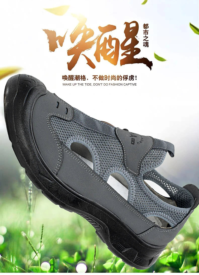 2025 Summer Men's Sandals New Hollow Breathable Beach Shoes Ultra Light Anti Slip Summer Casual Shoes Walking Shoes