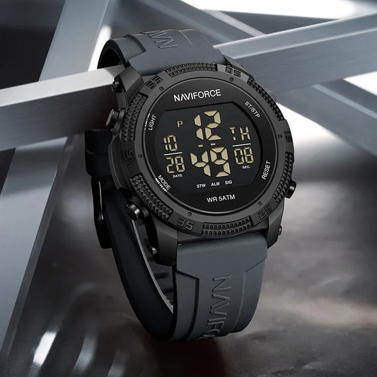 New Style NAVIFORCE Fashion Waterproof Men's Electronics Wrist Watch Sports Luminous Watches Silicone Strap Male Clocks Gifts