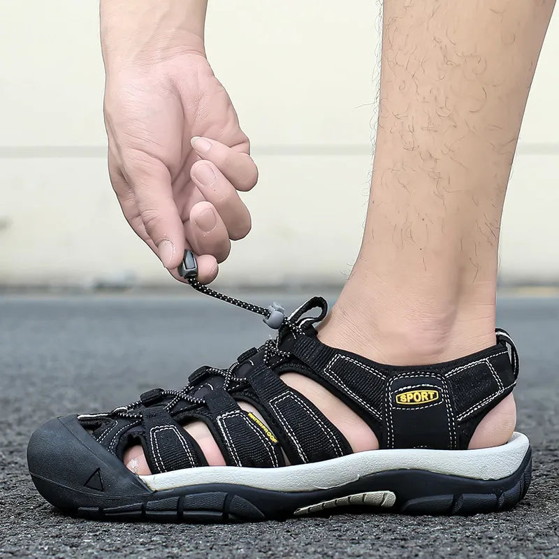 Big Size Summer Outdoor Couple Sandals Breathable Men Hiking Shoes Water Beach Men's Sandals Camping Climbing Aqua Men Sneakers