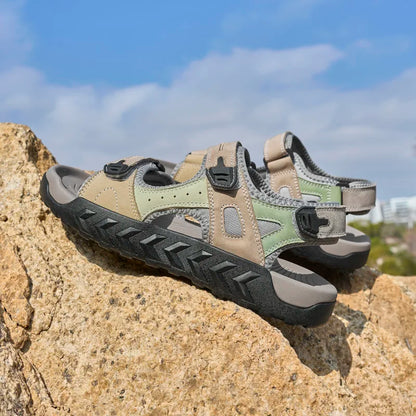 New Genuine Leather Outdoor Walking Men Sandals Summer Non-slip Soft Sneakers Lightweight Beach Sandals Casual Classic Man Shoes