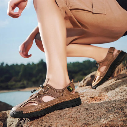 Men's Handmade Simple Letter-Print Sandals, Summer Beach Hollow Sandals, Fashionable Velcro Men's Shoes, Outdoor Hiking and River-Tracing Shoes, Comfortable, Breathable, Wear-Resistant, Non-Slip, Large Size Men's Shoes