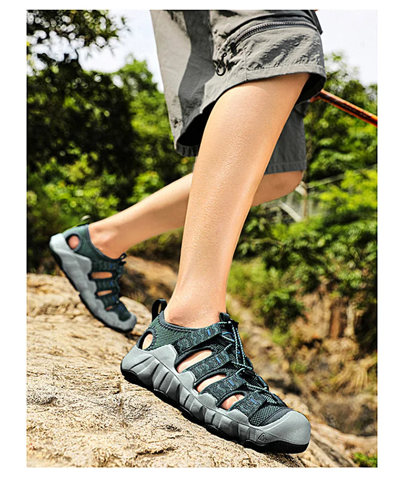 Brand Summer Men's Sandals Fashion Design Beach Men Sandals Outdoor Couple Wading Sandals Non-slip Flat Men Sneakers Size 35-46