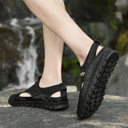 Summer Sandals Breathable Men Shoes Leather & Mesh Outdoor Men Sandals Antiskid Beach Sandals Hollow Flats Footwear Handmade New