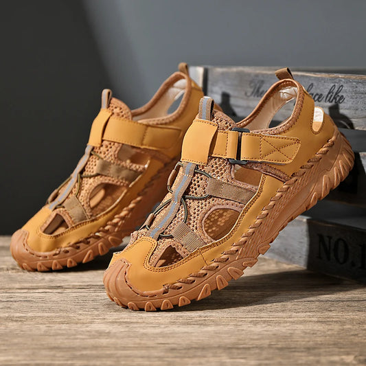 Men Outdoor Protective Toe Sandals Hollow Breathable Mesh Upper Quick Dry Lining Non Slip Walking Camping Driving Casual Shoes