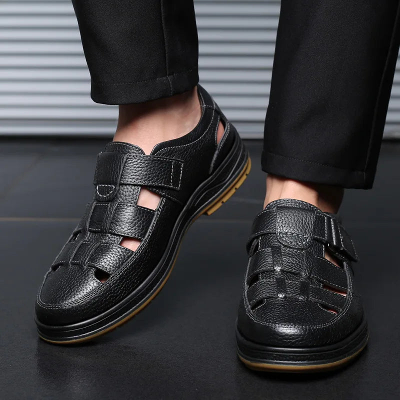Luxury Brand Genuine Leather Sandals for Mens Outdoor Walking Beach Flats Breathable Casual Leather Soft Bottom Summer Sandals