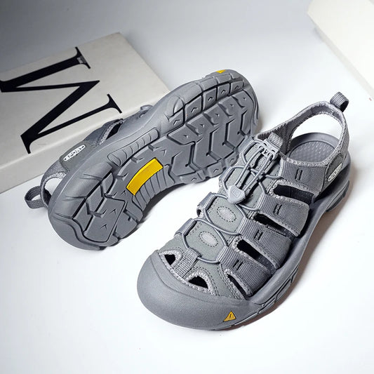 Outdoor Summer Men Sandals Leather Mens Casual Shoes Non-Slip Male Beach Shoes Anti-collision Toe Roman Flats Flip-flops 38-48