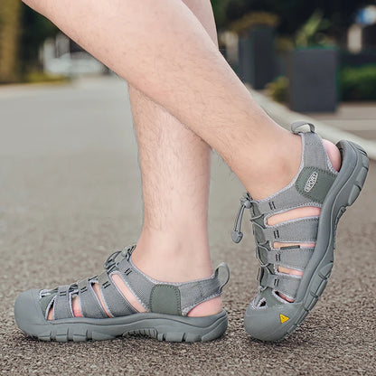 Outdoor Summer Men Sandals Leather Mens Casual Shoes Non-Slip Male Beach Shoes Anti-collision Toe Roman Flats Flip-flops 38-48