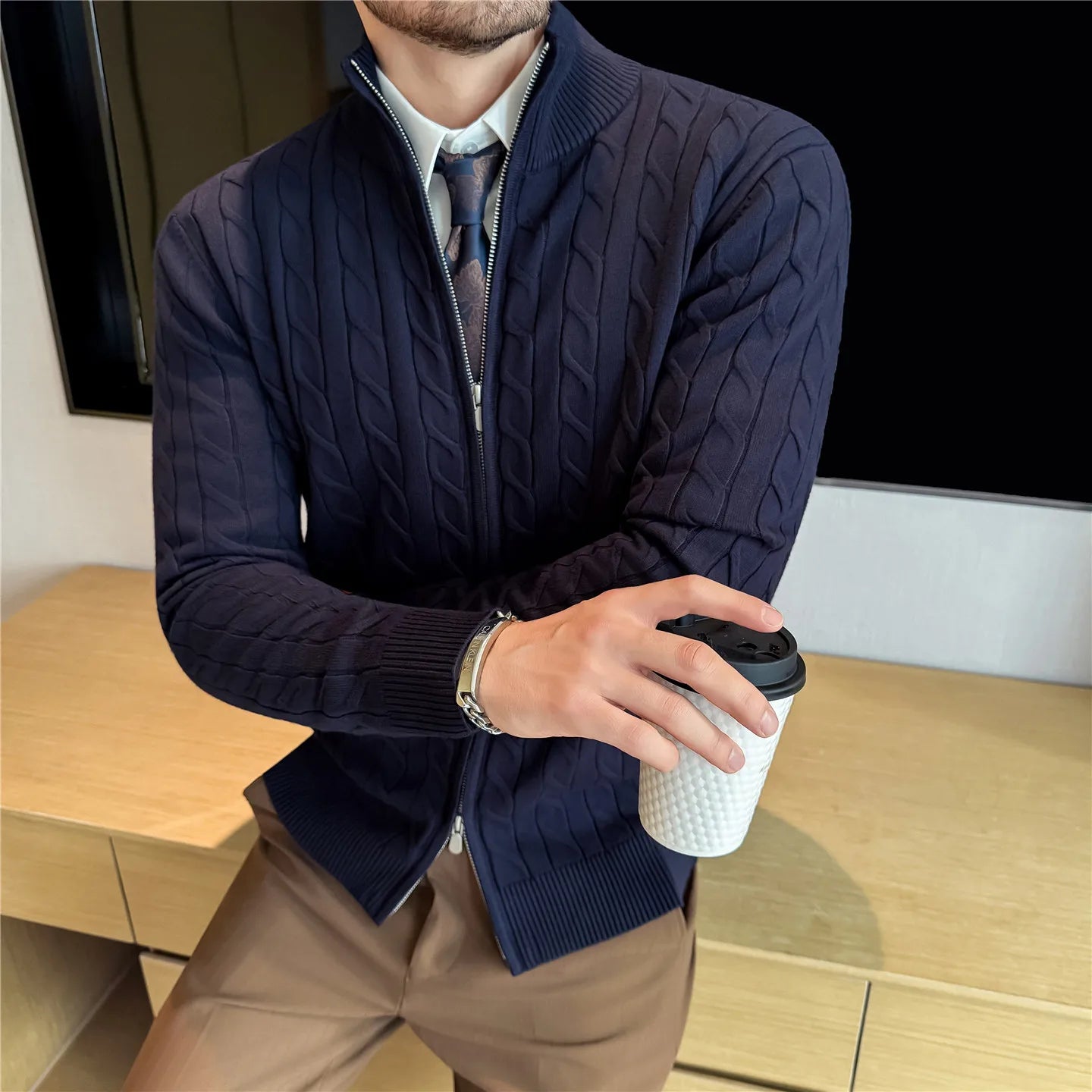 Men's Sweater Autumn Winter New Slim Fit Stand Collar Zipper Knitted Cardigan Fashion Solid Color Warm Stretch Knit Tops Coats