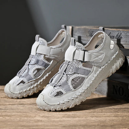 Men Outdoor Protective Toe Sandals Hollow Breathable Mesh Upper Quick Dry Lining Non Slip Walking Camping Driving Casual Shoes