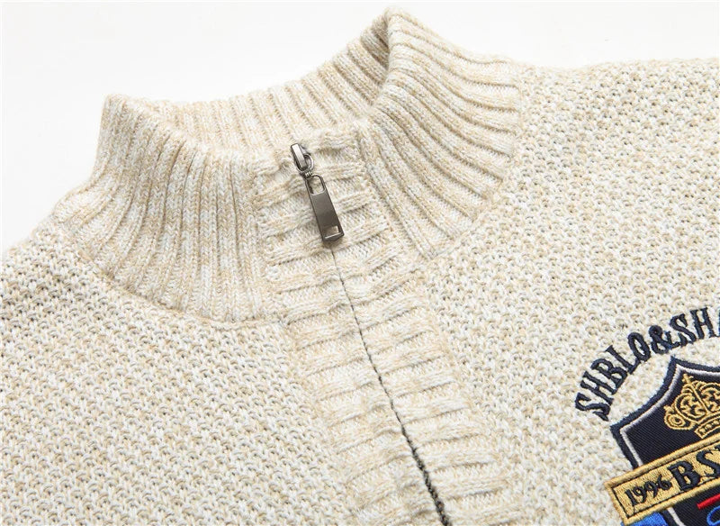 Men's Fleece Warm Half Zip Pullover Knitted Sweater Vintage Letter Print Cotton Coat Red/Black Winter Fashion