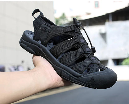 Big Size Summer Outdoor Couple Sandals Breathable Men Hiking Shoes Water Beach Men's Sandals Camping Climbing Aqua Men Sneakers