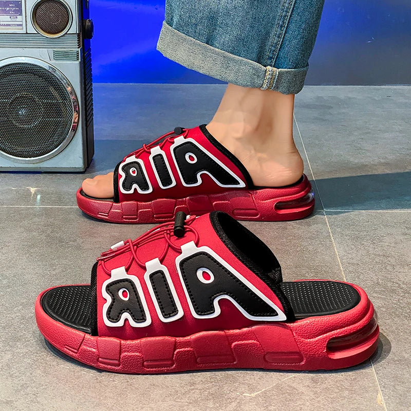 2025 New Men's Casual Leather Slippers Designer Antiskid Beach Sandals Fashion Outdoor Lightweight Slippers Comfy Walking Shoes