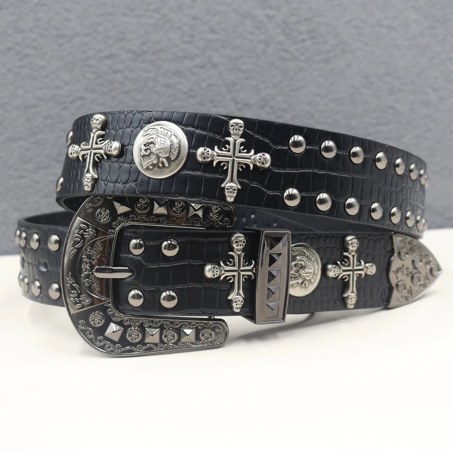Cross skull Metal Rivet Cowboy Belt Genuine  Men Belt Punk Rivet Jeans Belts For Men Ceinture Homme Cinturones Hombre