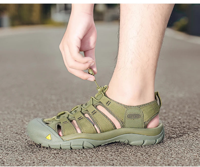 Fashion Men's Casual Mesh Outdoor Beach Sandals Light Breathable Shoe for Men Anti-slip Waterproof Sandal Man Comfortable Shoes