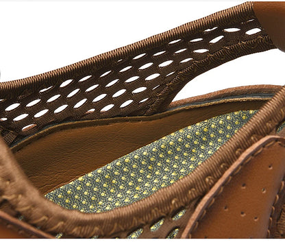 Summer Sandals Breathable Men Shoes Leather & Mesh Outdoor Men Sandals Antiskid Beach Sandals Hollow Flats Footwear Handmade New