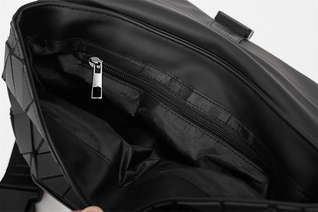 High-quality Fashion Men's Crossbody Bag Geometric Shoulder Messenger Bag Men Back Pack Waist Bag Crossbody Bags for Men Satchel
