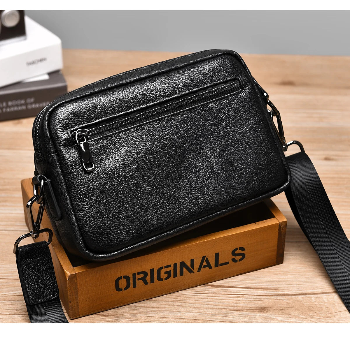 High Quality Real genuine Leather Men Shoulder Bag Natural Cowhide Messenger Bag crossbody bag for 7.9-inch lpad Phone Bag