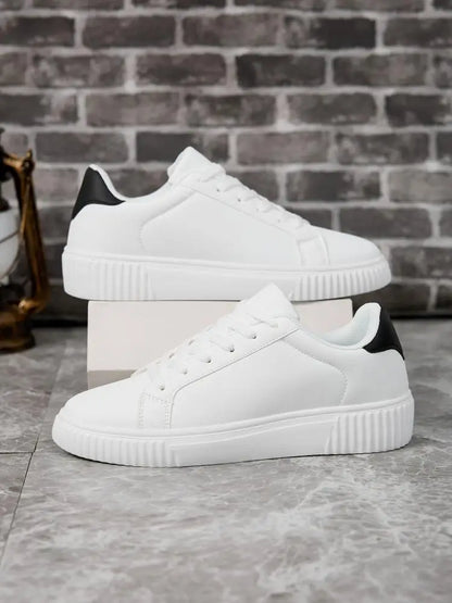 2024 New Men's Sneakers White Casual Shoes Fashion Couple Women Platform Flats All Matching Walking Sneakers for Men Board Shoes