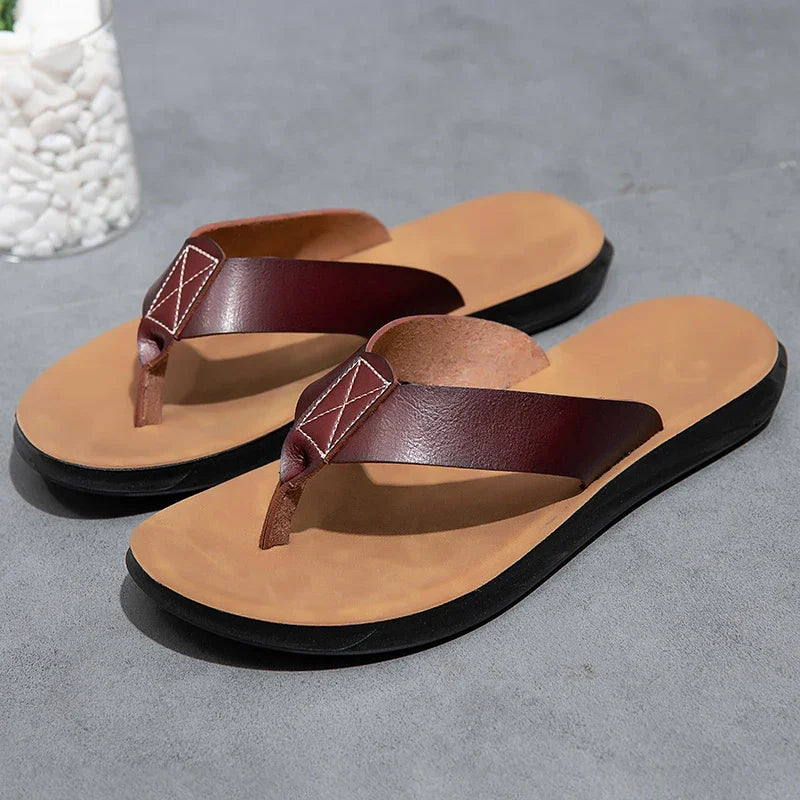 2023 New Italian Leather Flip-flops For Men Cool Beach Summer Shoes Hotel Slippers Man Big Size 47 Light Flats Luxe Men's Shoes