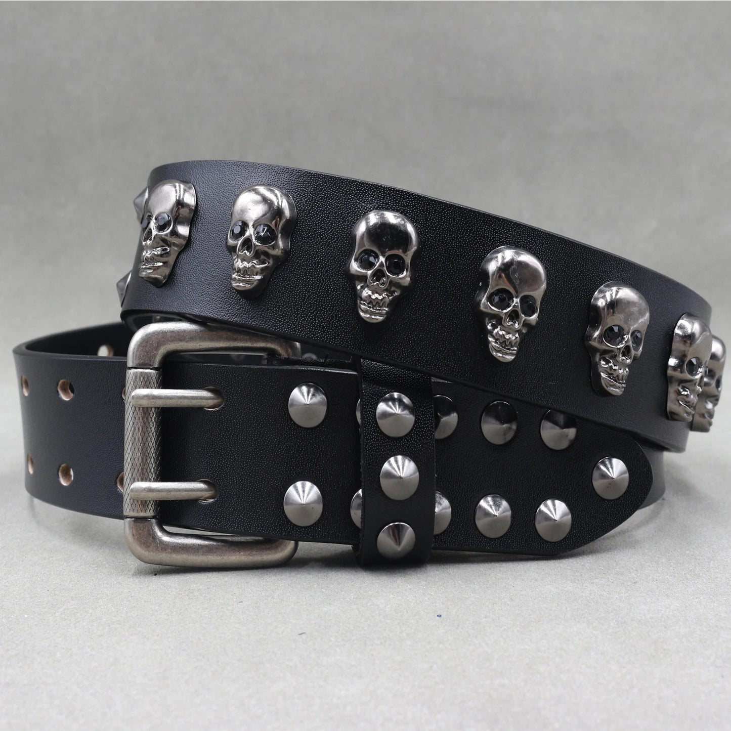 Designer Brand Belt Men Rivet Real Leather Pin Belt Male Black Rock Genuine Leather Cowhide Luxury Punk Belt Jeans