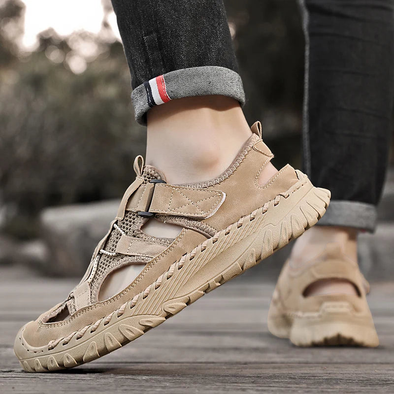 Men Outdoor Protective Toe Sandals Hollow Breathable Mesh Upper Quick Dry Lining Non Slip Walking Camping Driving Casual Shoes