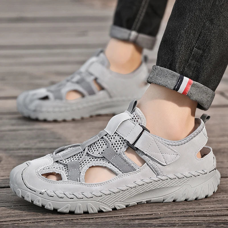 Men Outdoor Protective Toe Sandals Hollow Breathable Mesh Upper Quick Dry Lining Non Slip Walking Camping Driving Casual Shoes