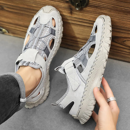 Men Outdoor Protective Toe Sandals Hollow Breathable Mesh Upper Quick Dry Lining Non Slip Walking Camping Driving Casual Shoes