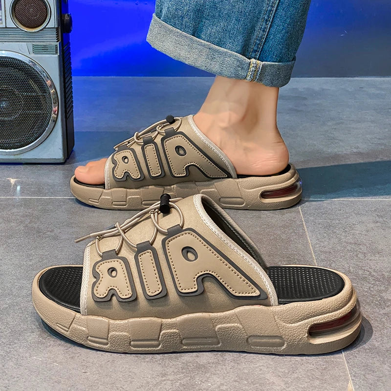 2025 New Men's Casual Leather Slippers Designer Antiskid Beach Sandals Fashion Outdoor Lightweight Slippers Comfy Walking Shoes