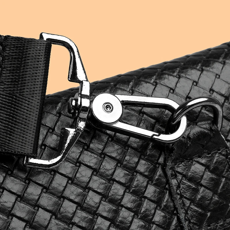 Luxury Designer Men's Shoulder Bag Genuine Leather Crossbody Bag Sling Bag for Daily Commute Travel Work Business Messenger Bag