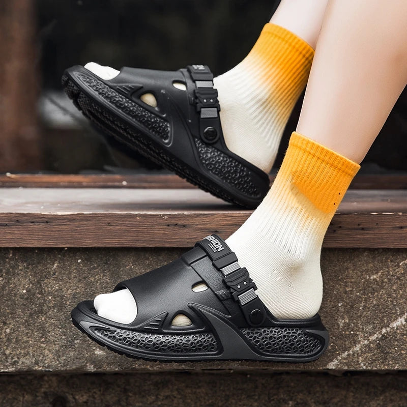 Summer Men's Slippers Beach Clogs Outdoor Sandals Soft EVA Slides New Design Men Casual Garden Shoes Male Street Slippers