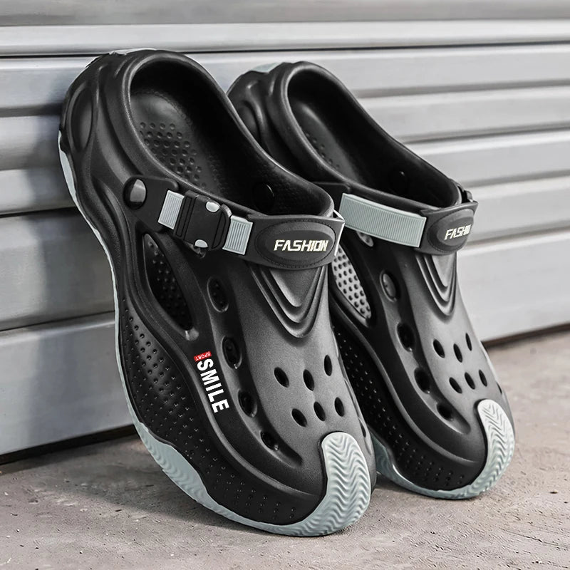 Summer New Design Men's Beach Clogs Outdoor Sandals Comfortable Slippers EVA Slides Men Casual Garden Shoes Male Beach Sandals