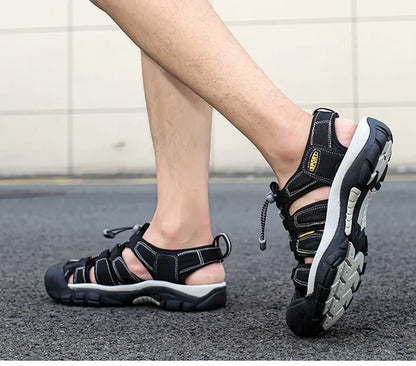 Big Size Summer Outdoor Couple Sandals Breathable Men Hiking Shoes Water Beach Men's Sandals Camping Climbing Aqua Men Sneakers