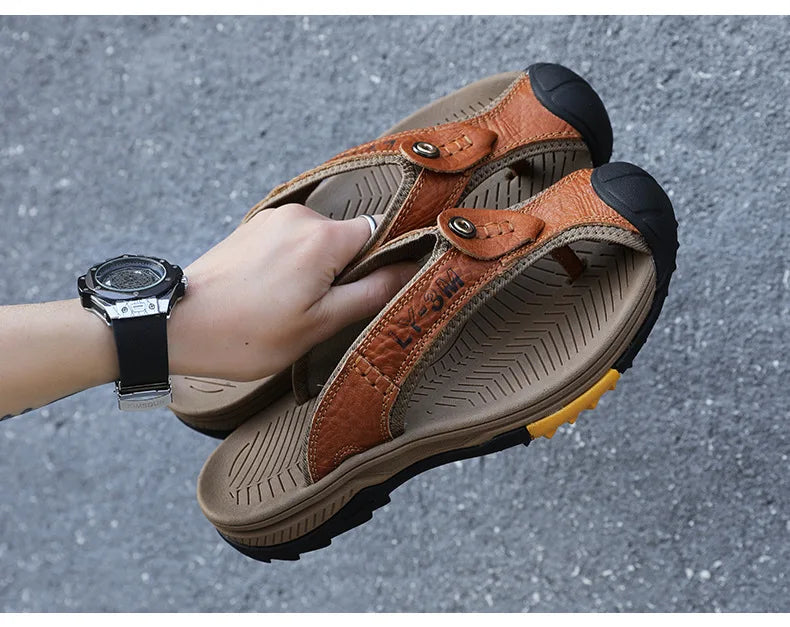 Genuine Cow Leather Shoes Men Sandals Flip Flops Men's Casual Shoes Classic Massage Men Beach Slippers Anti-slip Summer 2025 New