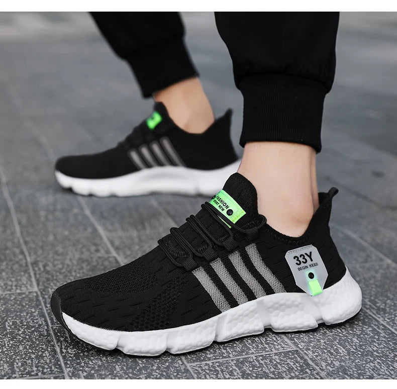 Men Shoes Breathable Classic Running Shoes For Women Outdoor Light Comfortable Mesh Shoes Slip On Walking Sneakers Unisex Tennis