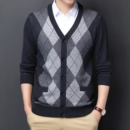 Spring Autumn Men's Argyle Patchwork Knit Cardigan Fashion V-Neck Smart Casual Knitted Sweatercoat Men Slim Fit Sweater Cardigan