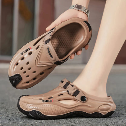 Summer New Design Men's Beach Clogs Outdoor Sandals Comfortable Slippers EVA Slides Men Casual Garden Shoes Male Beach Sandals