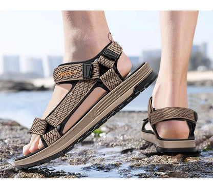 Summer Outdoor Sport Men Sandals Open Toe Breathable Casual Beach Shoe Black Antiskid Fashion Walking Sandalias