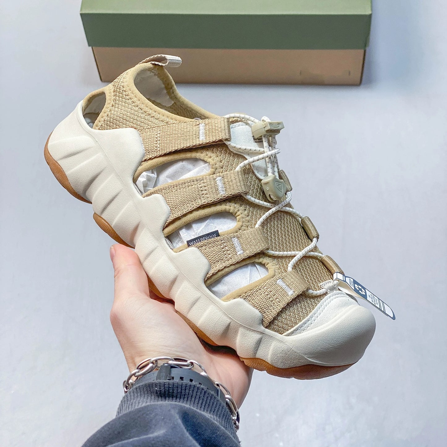 Brand Summer Couple Beach Sandals Outdoor Wading Men's Sandals Breathable Men Hiking Shoes Camping Climbing Aqua Sneakers