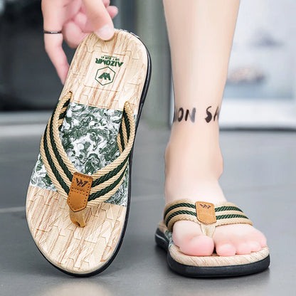 Japanese wood grain flip flops for men in summer wear anti-slip trend printed soft bottom clip foot stroke beach sand sand