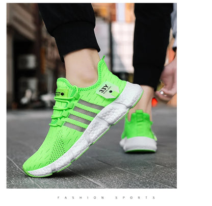 Men Shoes Breathable Classic Running Shoes For Women Outdoor Light Comfortable Mesh Shoes Slip On Walking Sneakers Unisex Tennis