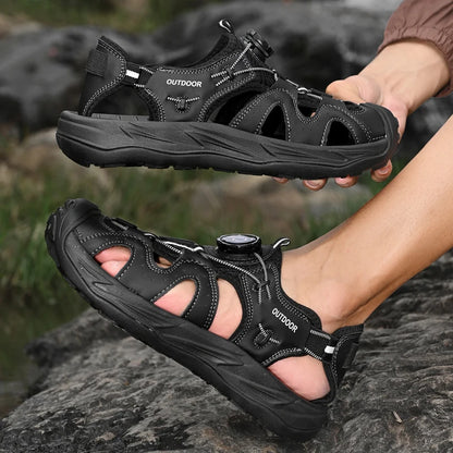 New Fashion Men's Sandals Handmade Summer Beach Shoes Male Breathable Leather Wading Aqua Shoes Outdoor Hollow Shoes Sandalias