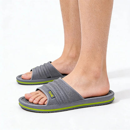 Summer men's slippers with EVA soft sole suitable for comfortable living rooms, bathrooms, and cool sandy beaches