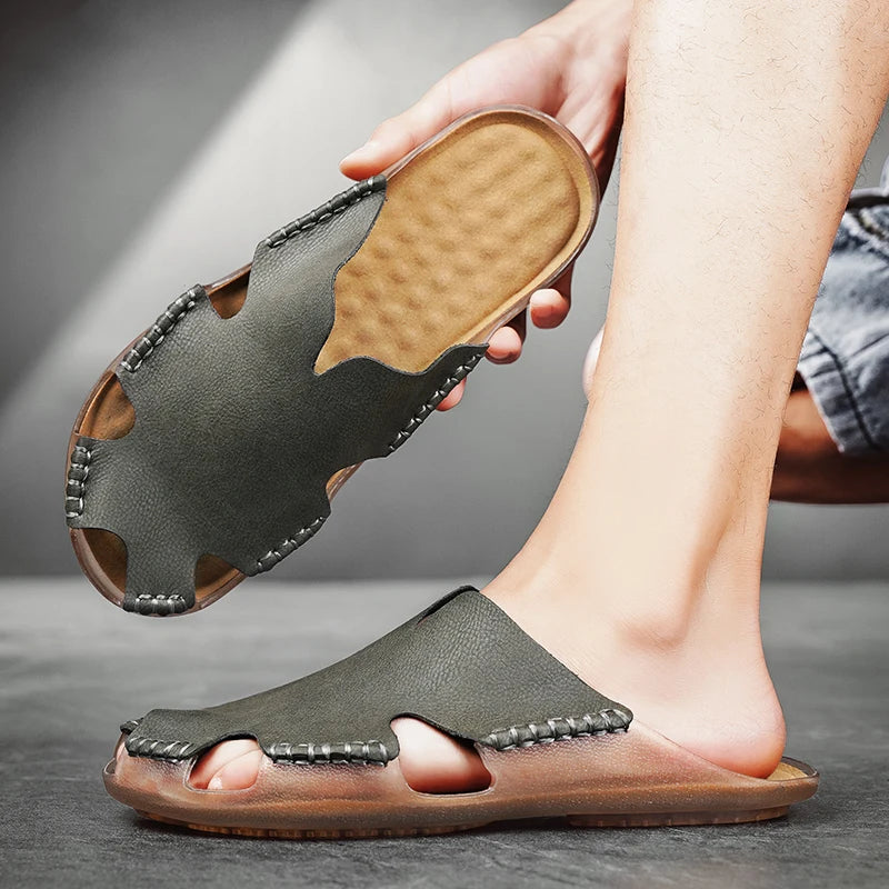 New Quality Leather Non-Slip Slippers Men Beach Sandals Comfortable Summer Shoes Men Slippers Classics Men Flip Flops Big Size
